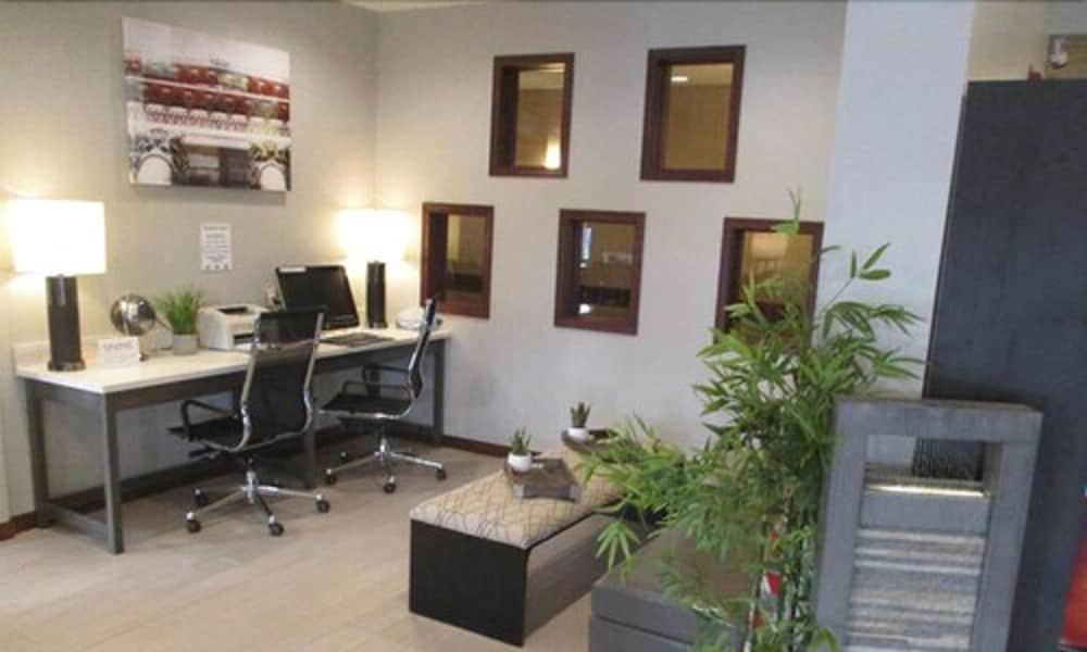 فندق بيست ويسترن يونيفيرسيتي إن Urbana المظهر الخارجي الصورة