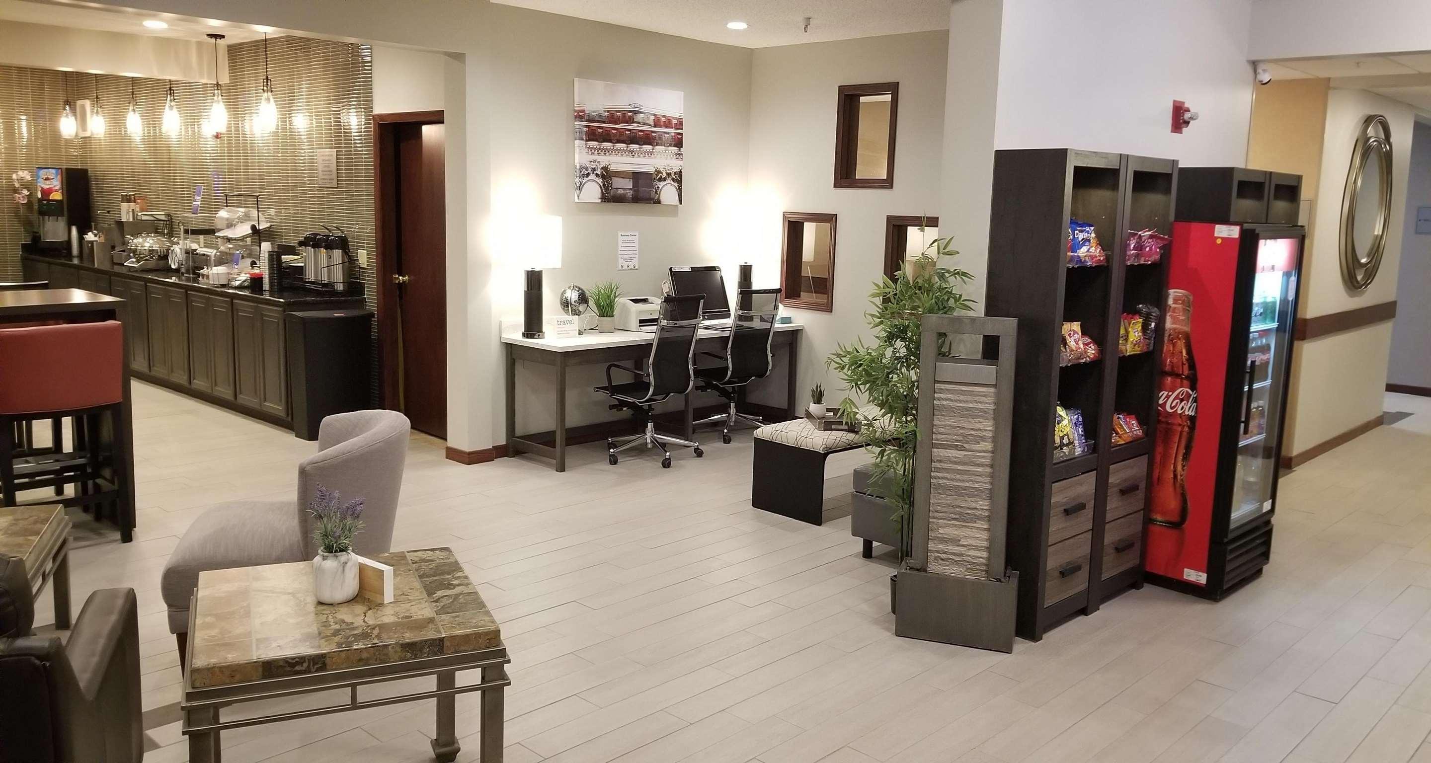 فندق بيست ويسترن يونيفيرسيتي إن Urbana المظهر الخارجي الصورة
